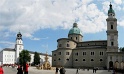 Salzburg, námestie, vpravo Dóm